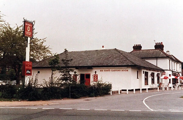 Photograph of Artichoke PH, Brentwood, Essex
