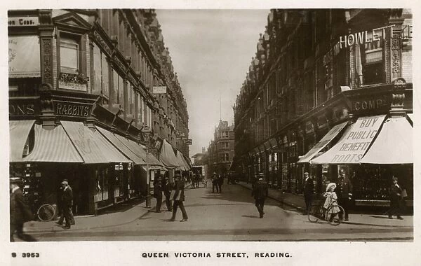 Reading, Royal County of Berkshire - Queen Victoria Street