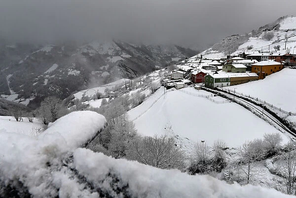A view of the village of Pajares covered by snow