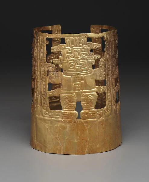 Crown with deity figures, c. 1000 to 200 B. C (gold)