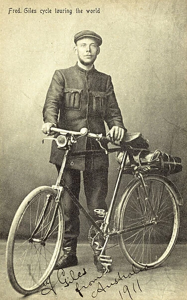 Frederick Giles cycle touring the world, Australia, 1911 (b  /  w photo)