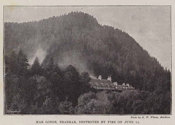 Mar Lodge, Braemar, destroyed by Fire on 14 June (b  /  w photo)