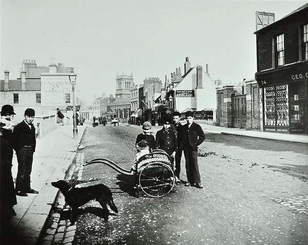 Wandsworth High Street: looking west, 1890 (b  /  w photo)