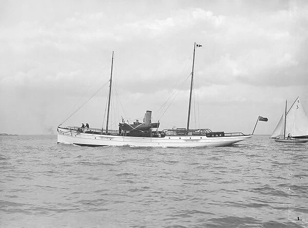 The steam yacht Claymore II under way, 1913. Creator: Kirk & Sons of Cowes
