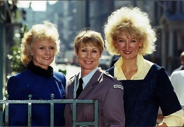 Patsy King with Glenda Linscott and Elspeth Ballantyre who Star in the TV Programme '