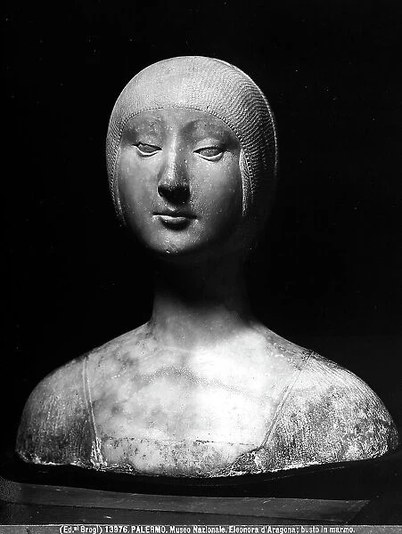Bust of Duchess Isabella of Aragona. Marble sculpture by Francesco Laurana, originally at the Regional Archaeological Museum and now found at the Regional Gallery of Sicily in Palermo
