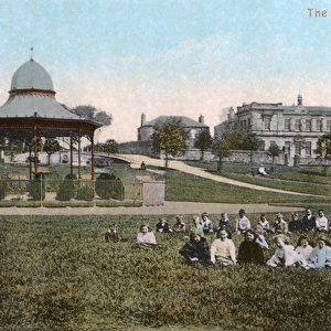 The Bandstand and Academy, Alloa