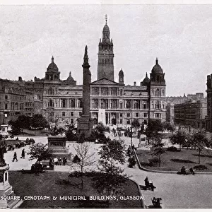 Glasgow - George Square, Cenotaph and Municipal Buildings
