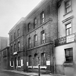 Unidentified police station, Central London