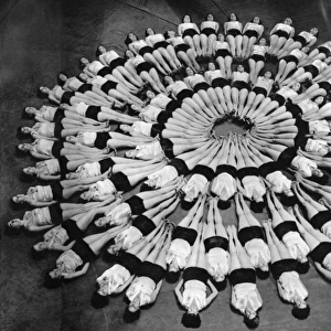 The Womens League of Health & Beauty exercise classes, 1938