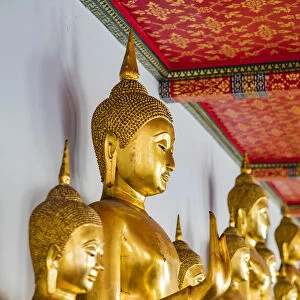 Buddha statues in Wat Pho, Bangkok, Thailand