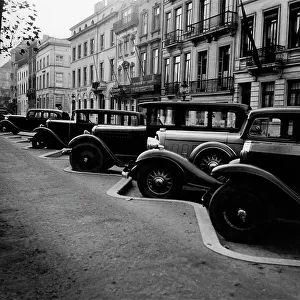 Parking Area. 1930-1940