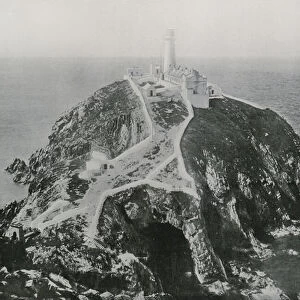 Holyhead, the South Stack Lighthouse (b / w photo)
