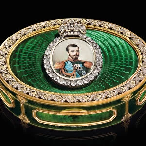 A jewelled snuff-box with a w / c miniature of Emperor Nicholas II, c