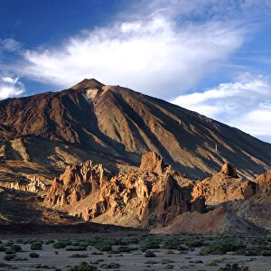 Mount Teide volcano, Parque Nacional del Teide, Tenerife, Canary Islands, 2007