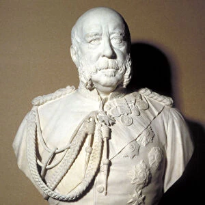 Portrait bust of the Duke of Cambridge, British soldier, 1898