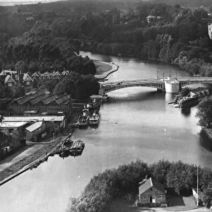 Aerial view of Caversham Bridge in Reading, Berkshire