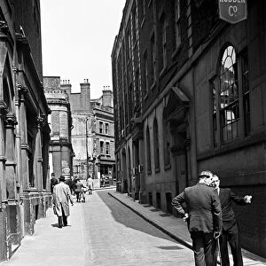 Black Farmers Lane around Mayfair in Central London. 27th May 1946