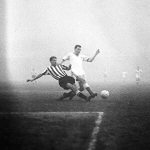 Football Sheffield United v Nottingham Forest February 1960 unknown players